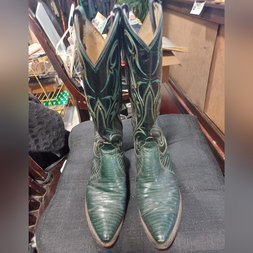 Don Post size 7 cowboy boots